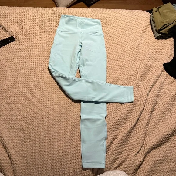 Lululemon leggings - Picture 2 of 4